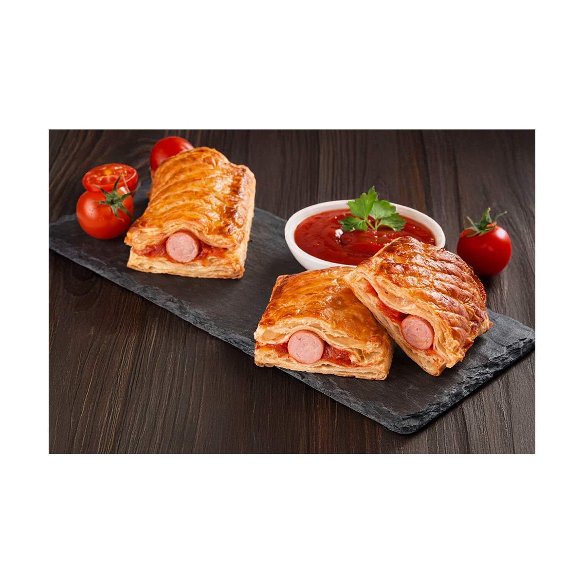 Feuilletés hot dog ketchup surgelés 70g x60 – snack feuilleté prêt à cuire